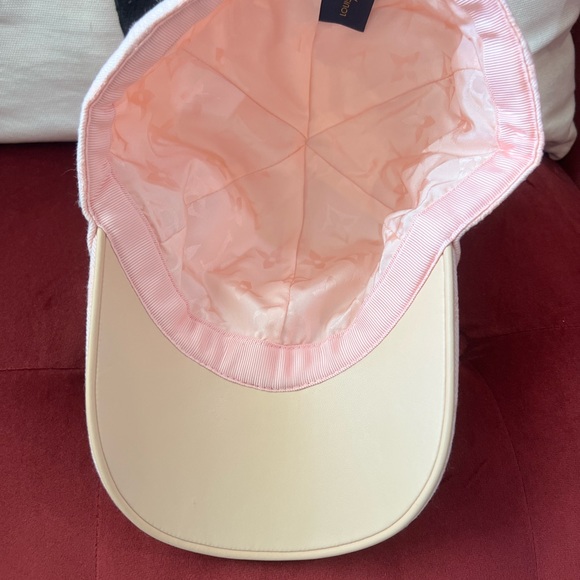 SOLD- Louis Vuitton Be My Cap size Large - Picture 5 of 12